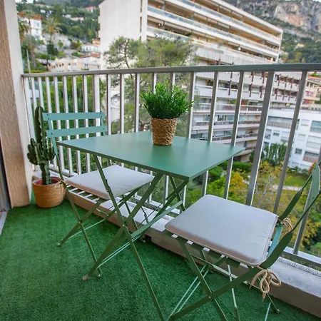 Studio Menton Vue Mer Proche Plage Et Gare Daire Menton