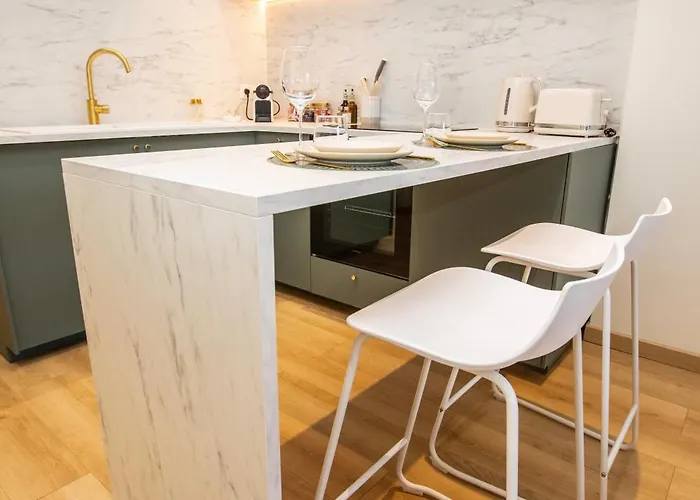 Vue Proche Et Gare Apartmán